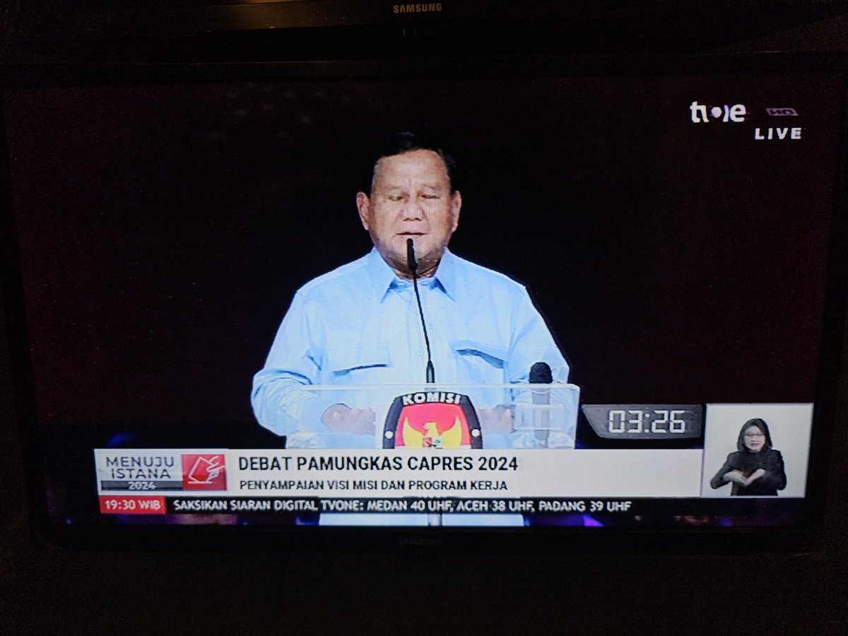 Pak Prabowo dapat giliran pertama untuk menyampaikan visi misinya #DebatCapresTerakhir
