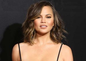 yespunjab's tweet photo. Chrissy Teigen says she lets her mind wander during sex with husband John Legend
#ChrissyTeigen #MindWander #JohnLegend #Intimate #Hollywood #Yespunjab
https://t.co/XcP4LStX5l https://t.co/oDtDa2FDKu