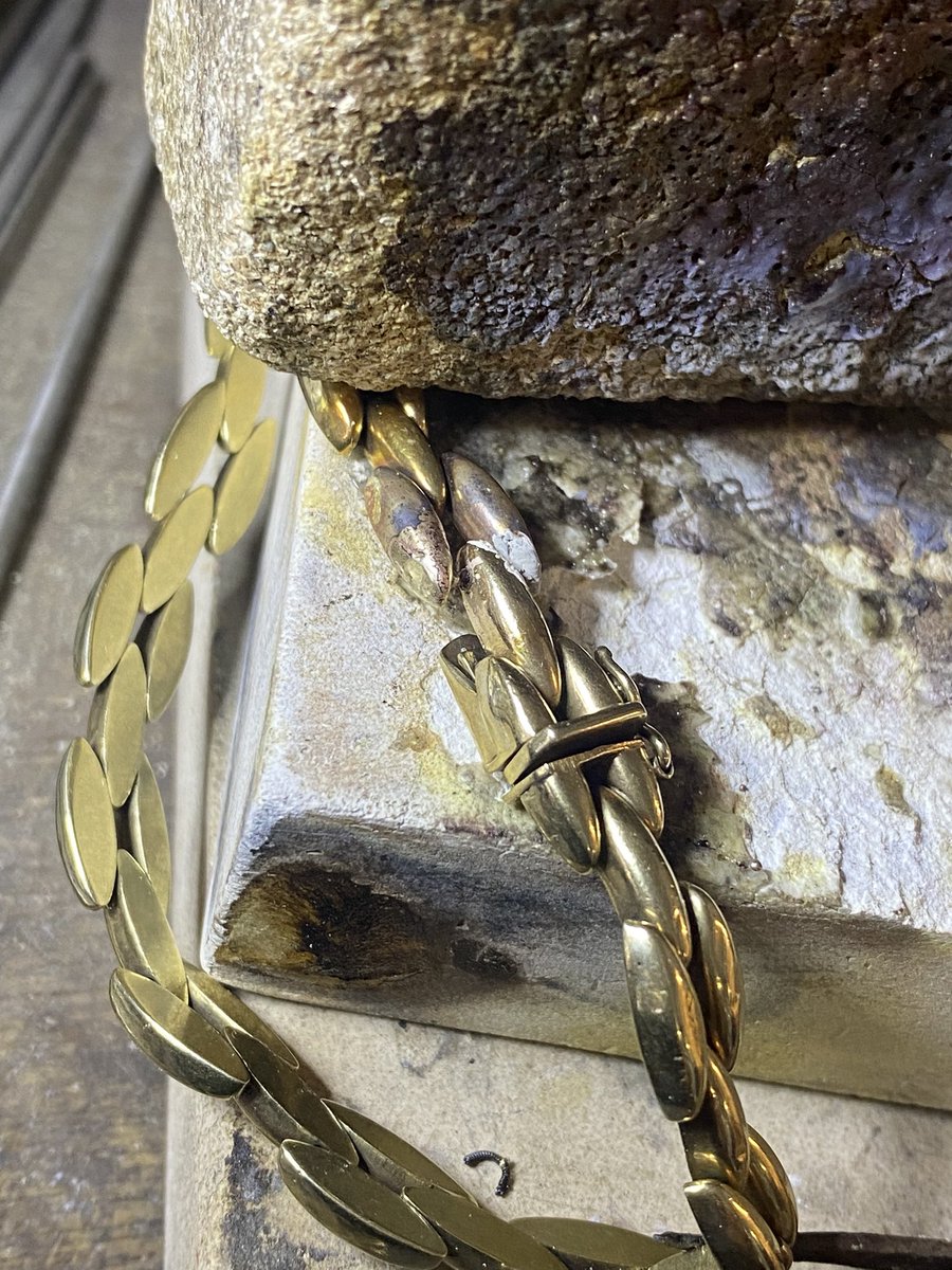 OROJewellers's tweet photo. Repairing on a Sunday is so nice and relaxing 😌👍🏼 #jewelleryrepair #jewellery #jewellers #repairservices #sheffield #SHEFFIELD #jewellerymaking #bespoke #handmadejewellery #cremationjewellery https://t.co/Gba5ITHEPb
