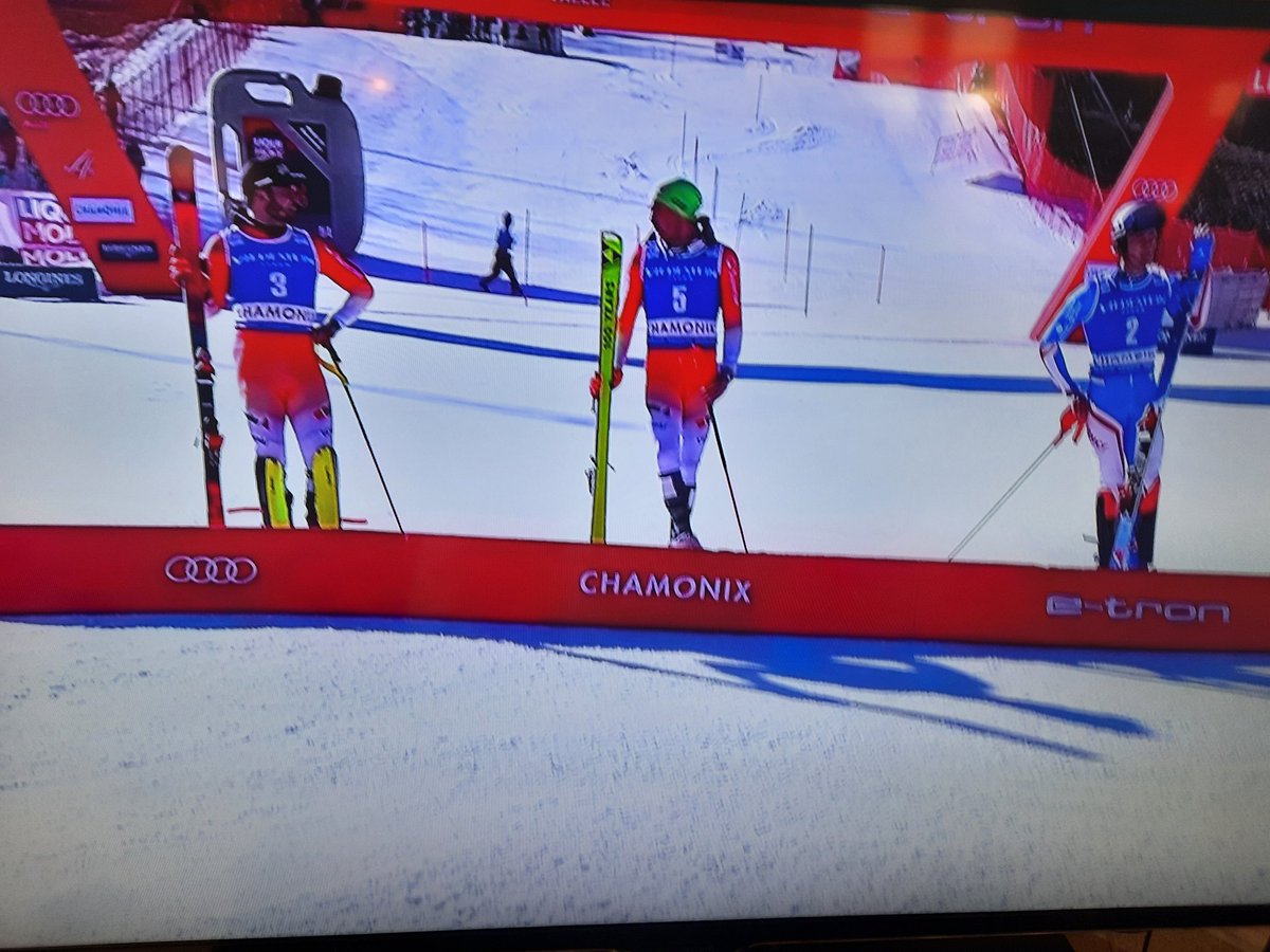 jipimorel's tweet photo. @ChaletClub_ Historique mais pas juste ! https://t.co/niydRFH3Nt