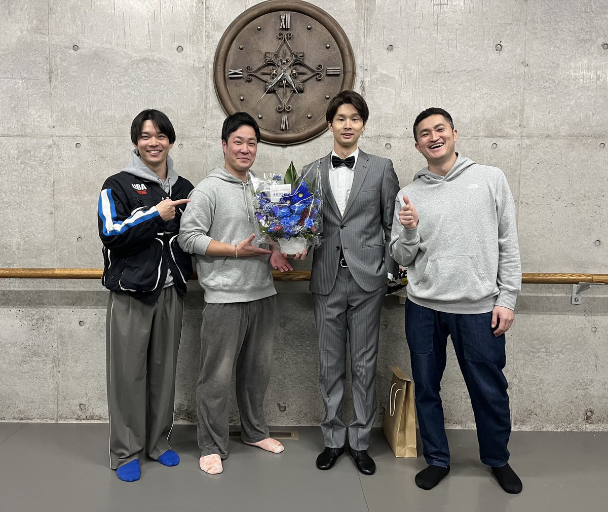 爆笑トーーークありがとうございました！

僕よりウケてたんで羨ましかったです。

#塩軍団