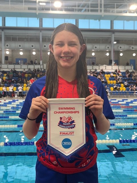 BoBSC_UK's tweet photo. Starting strong today with 20 second Pb and a 9th place finish in the 12 years 400 meters freestyle 🙌
Congratulations Liv ❤️
#teamBobsc #personalbest #swimgood https://t.co/yKUvXw1Fn9