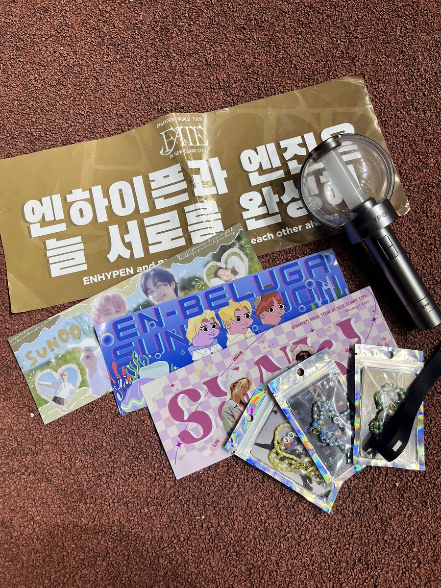 faeriesunie's tweet photo. thank u po sa lahat ng freebies 🥹 https://t.co/TDNKihysg5