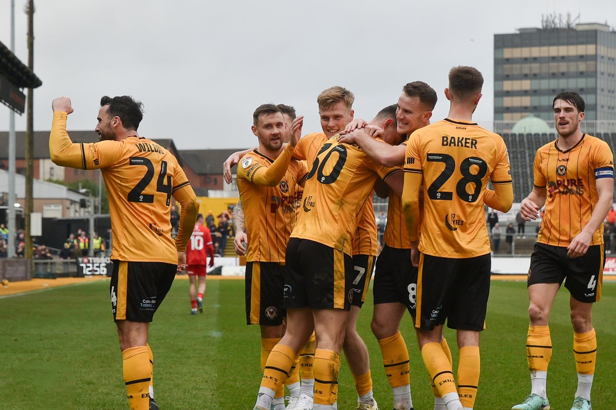 NewportCounty's tweet photo. You can now watch the 𝗲𝘅𝘁𝗲𝗻𝗱𝗲𝗱 𝗺𝗮𝘁𝗰𝗵 𝗵𝗶𝗴𝗵𝗹𝗶𝗴𝗵𝘁𝘀 from yesterday's 2-1 victory over Swindon Town! 📺
𝙒𝙖𝙩𝙘𝙝 𝙝𝙚𝙧𝙚 ▶️ https://t.co/JZko25nUwQ
#NEWvSWI | #NCAFC https://t.co/fWJ5GuMgni