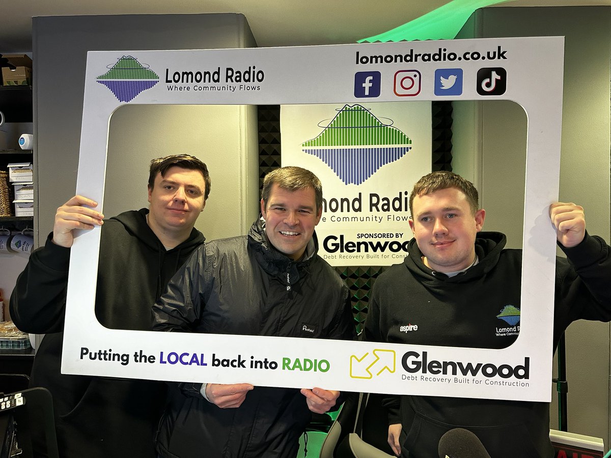 lomondradio's tweet photo. Lomond Radio Sport Review on the air LIVE from 1pm with a round up of all the local sports plus special guest Brian Brown, Manager of @ValeofLeven. 

Listen online at https://t.co/8ahMeXRvVM, on the app or on your Smart Speaker. 

#lomondradio #localradio #communityradio #sports https://t.co/wGhTrzYoCS