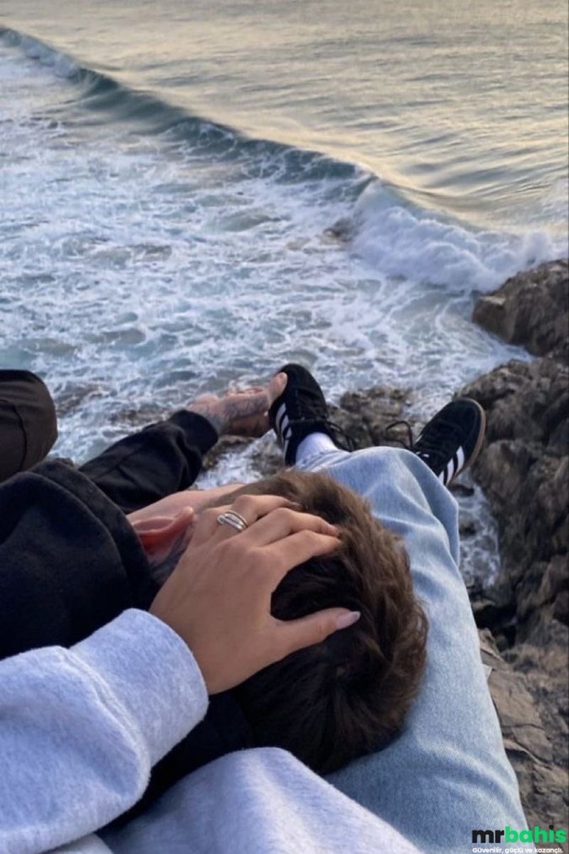 Goals ❁ (@justcutecouple) on Twitter photo 