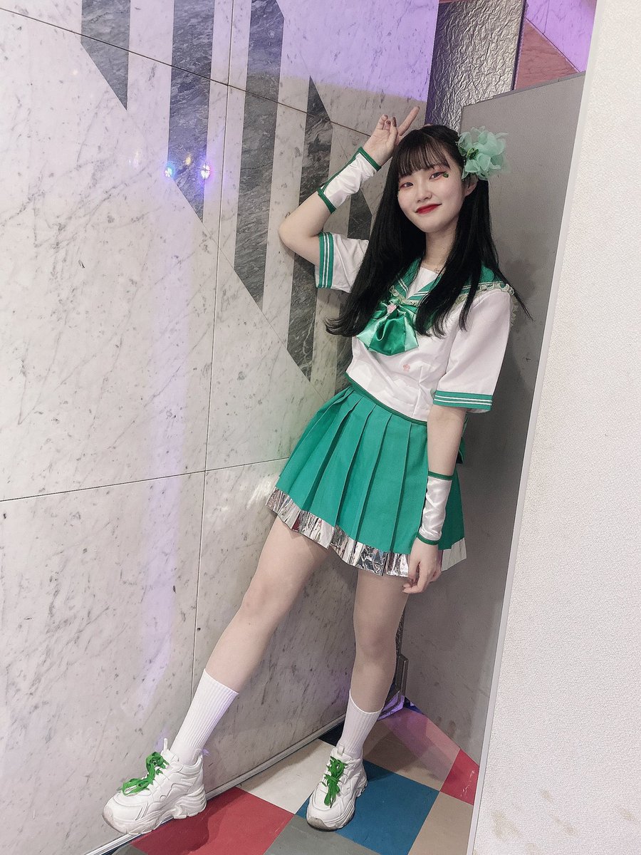 _sainemui_'s tweet photo. SHAKADOLありがとうございます!
LikeOGの緑色担当のさいです💚
大好きなメンバーと新宿ReNYにまた立つことができて光栄です😭
どうでしたか?⚡⚡⚡
私はとーっても楽しくて仕方がないです!
社会人大会も良すぎー😙
#SHAKADOL #LikeOG #さくらいく https://t.co/OD8XWfjx6x