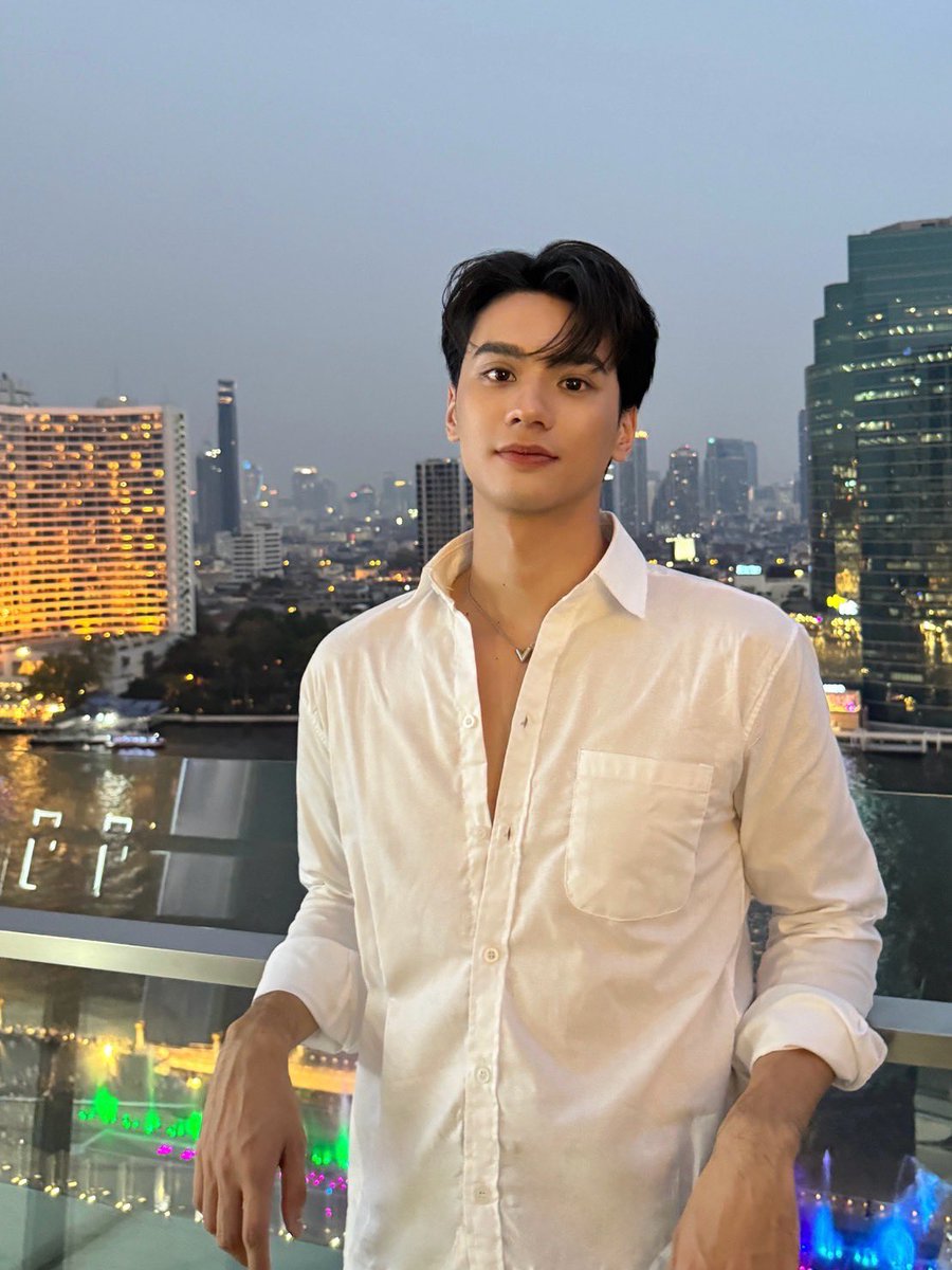 harit_keng's tweet image. 🌻🤍