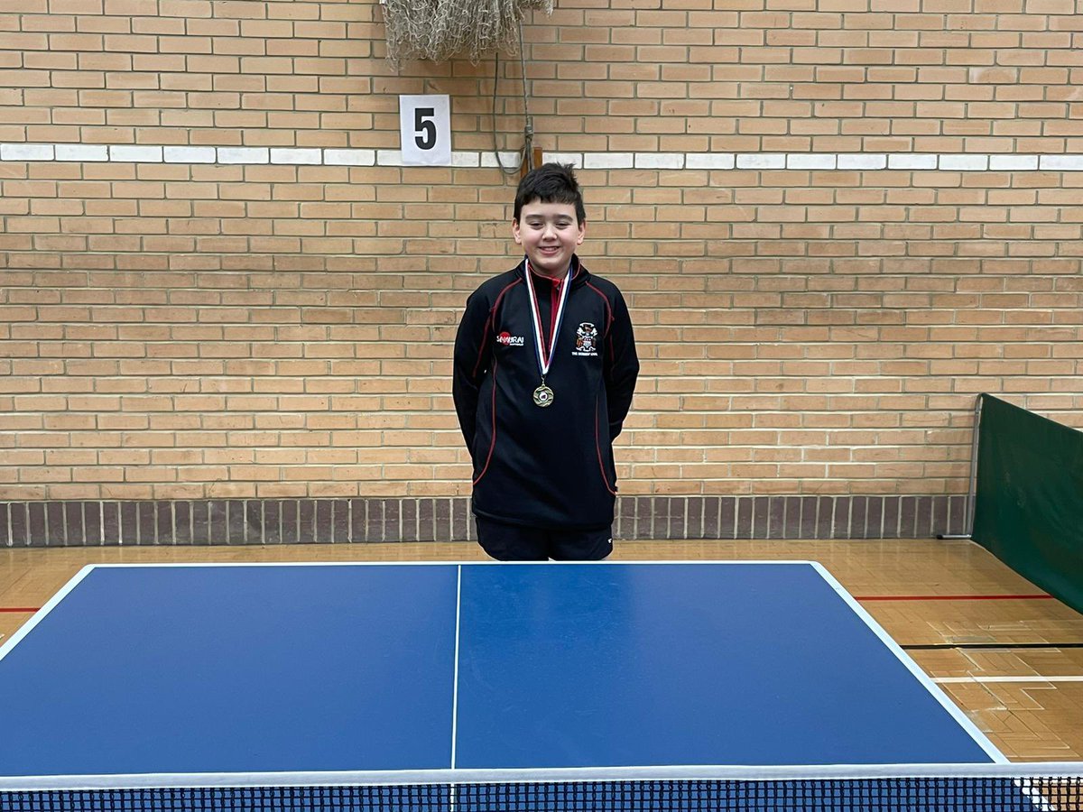 It was a busy day for our U13 table tennis players on Tuesday, competing in the Kent Schools Individual Championships. Particular mention to Robin W, winning the gold medal in the Plate competition. 

🔴⚫️