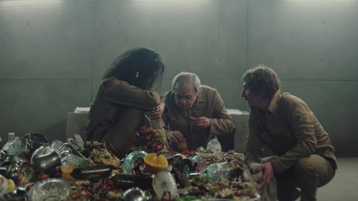 Makanan bergizi untuk semua.