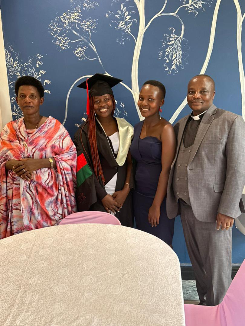 Thrilled to share I graduated last week with First-Class Honors in Bachelor of Commerce, specializing in Accounting at Makerere University . 📚 Grateful for the support & eager for new opportunities! @YPMP_Ug @Charityagaba1 @charlotteajiko1 @UNAUGANDA #Graduation #NewBeginnings
