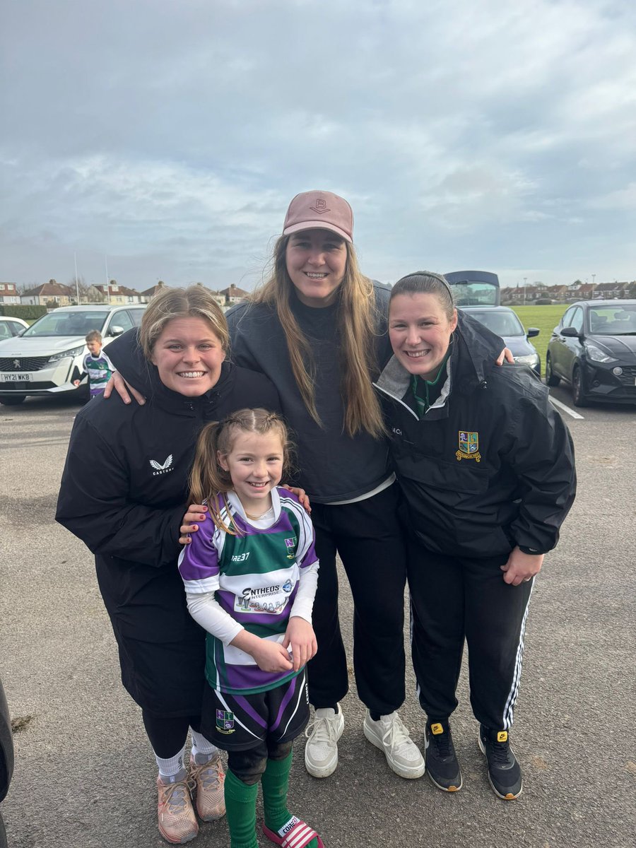hedge2012's tweet photo. One happy girl to meet  @poppy_g_c and @conniepowell_ at @BognorRFC after her match today. Thank you for inspiring my little lady and other young girls in rugby. 🏉 #thisgirlcan #rugbygirl https://t.co/4a41Vcm0kY