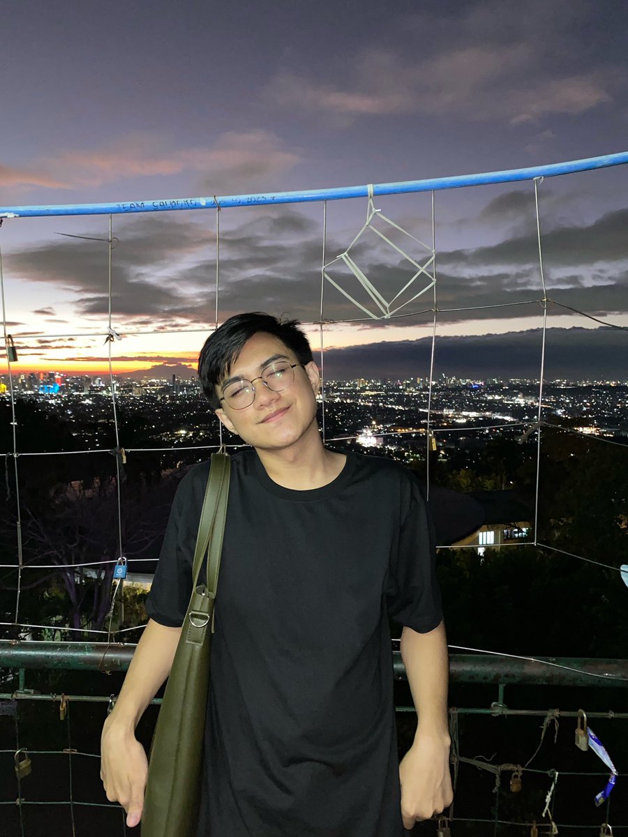 karapsss's tweet photo. 🌃🌆 https://t.co/8nKYkwoM9m
