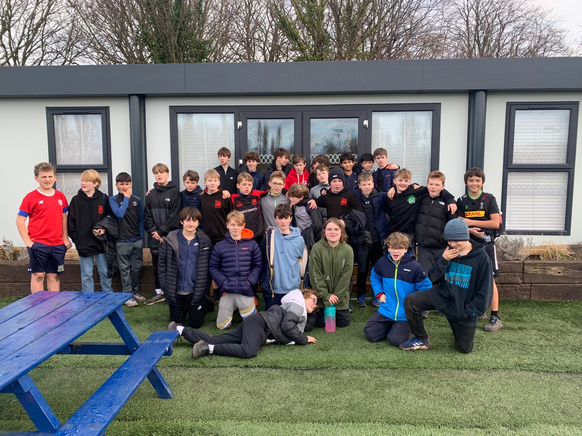 Our u12s enjoying a morning off training @arushcouk Lasertag in Chiswick. Thanks to staff for a fun morning & @ChiswickRFC for providing refreshments 🙏 #KidsFirst #RugbyPals #RugbySocial 🏉😁