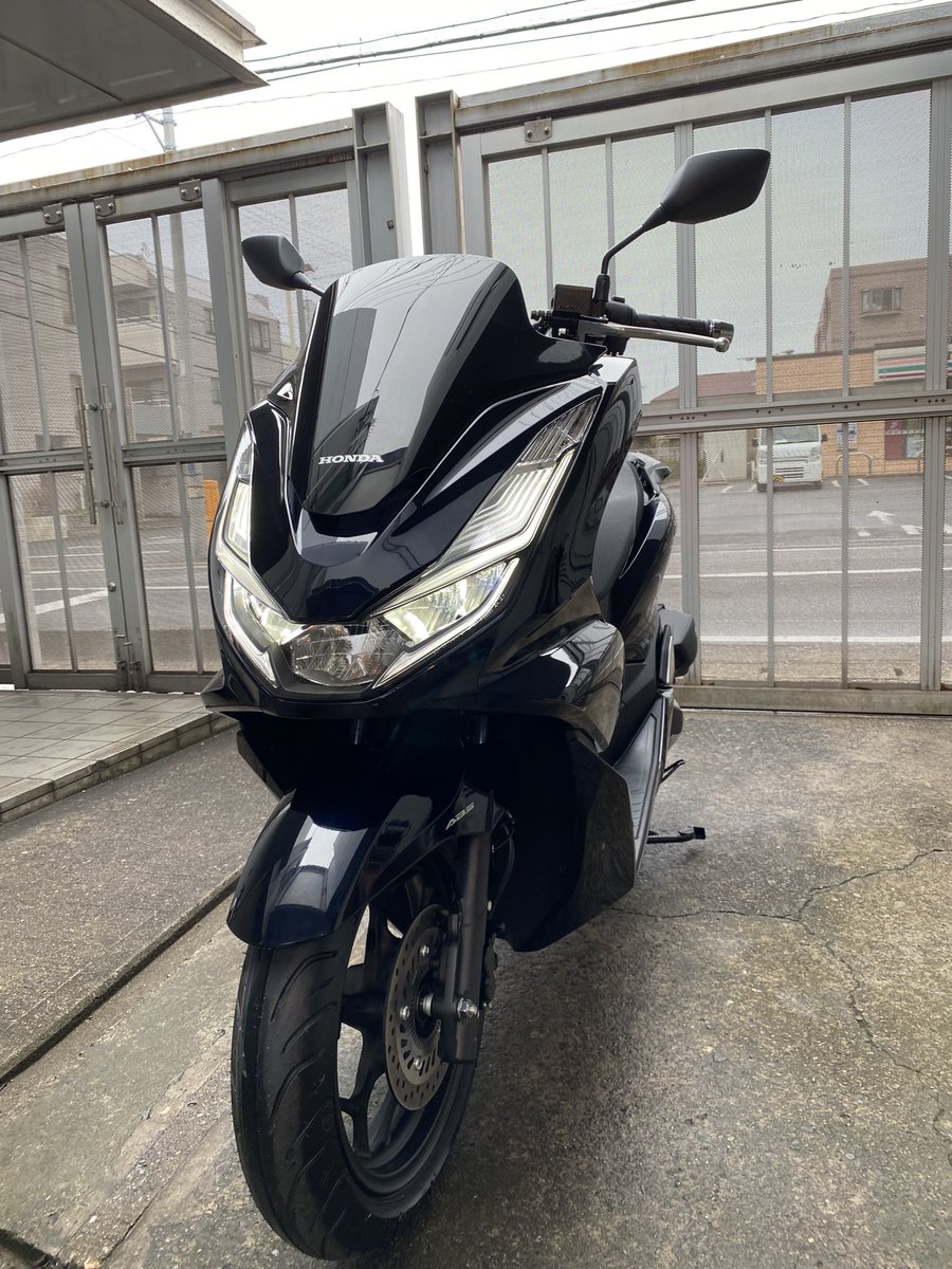 Kasu638Toy's tweet photo. pcx160納車！朝楽しいーーー https://t.co/8E3NnUib3F