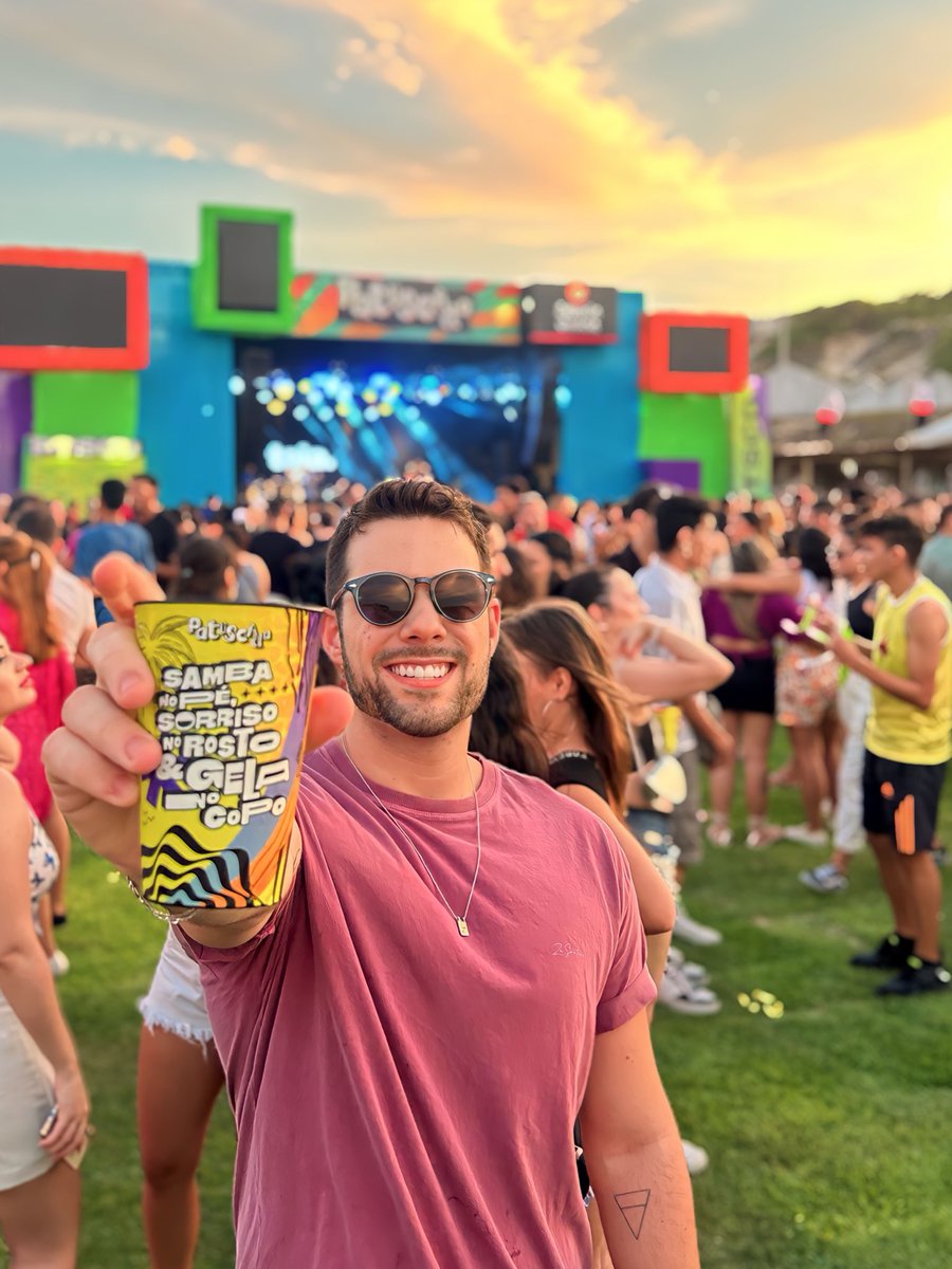 gui_zito's tweet photo. Minha gnt pense numa festa BOA… !

#Patuscada https://t.co/bjz7nJhU1T