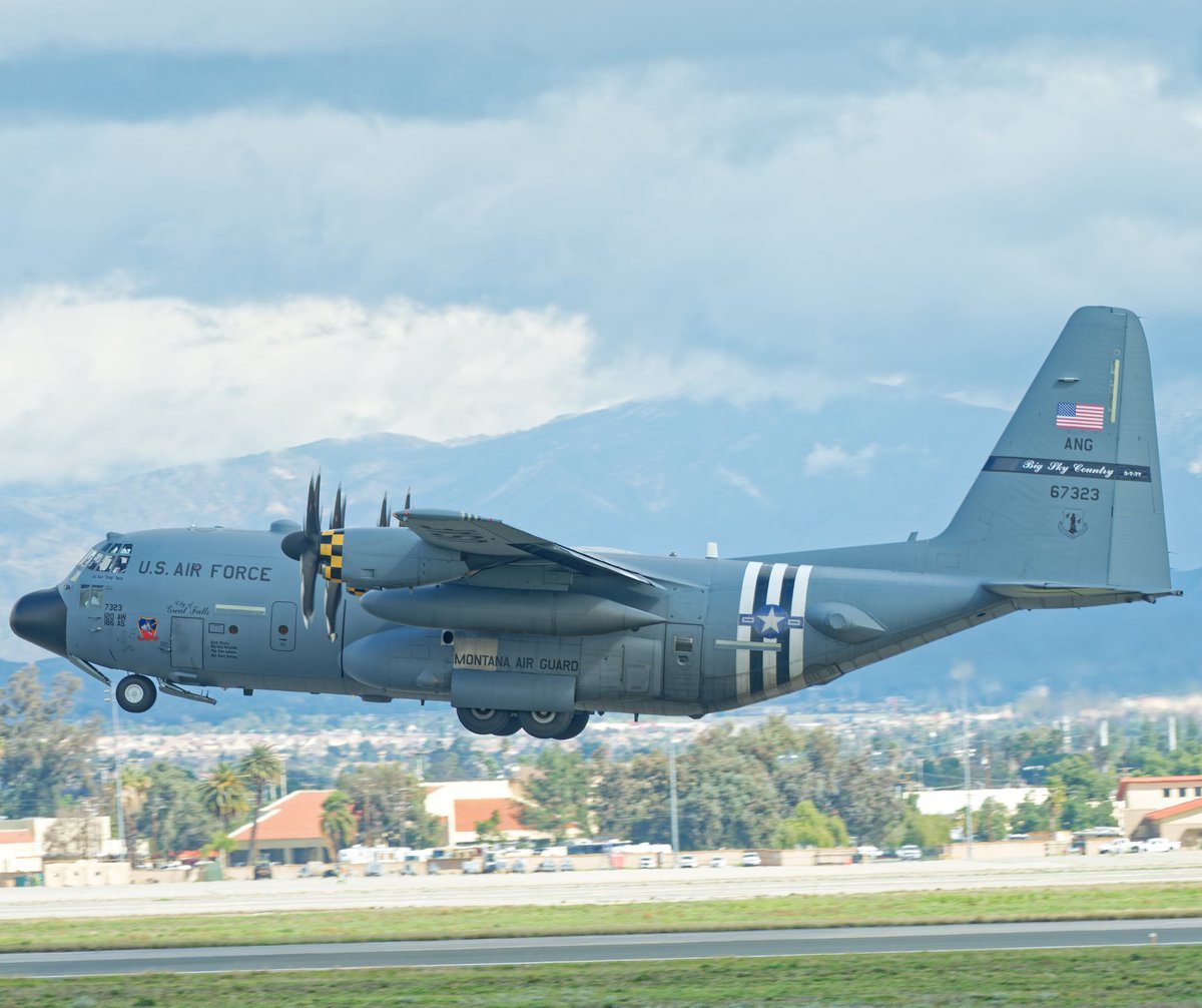 MilAirPhoto's tweet image. Montana ANG C-130H with invasion stripes commemorating D-Day landings #milair #avgeek