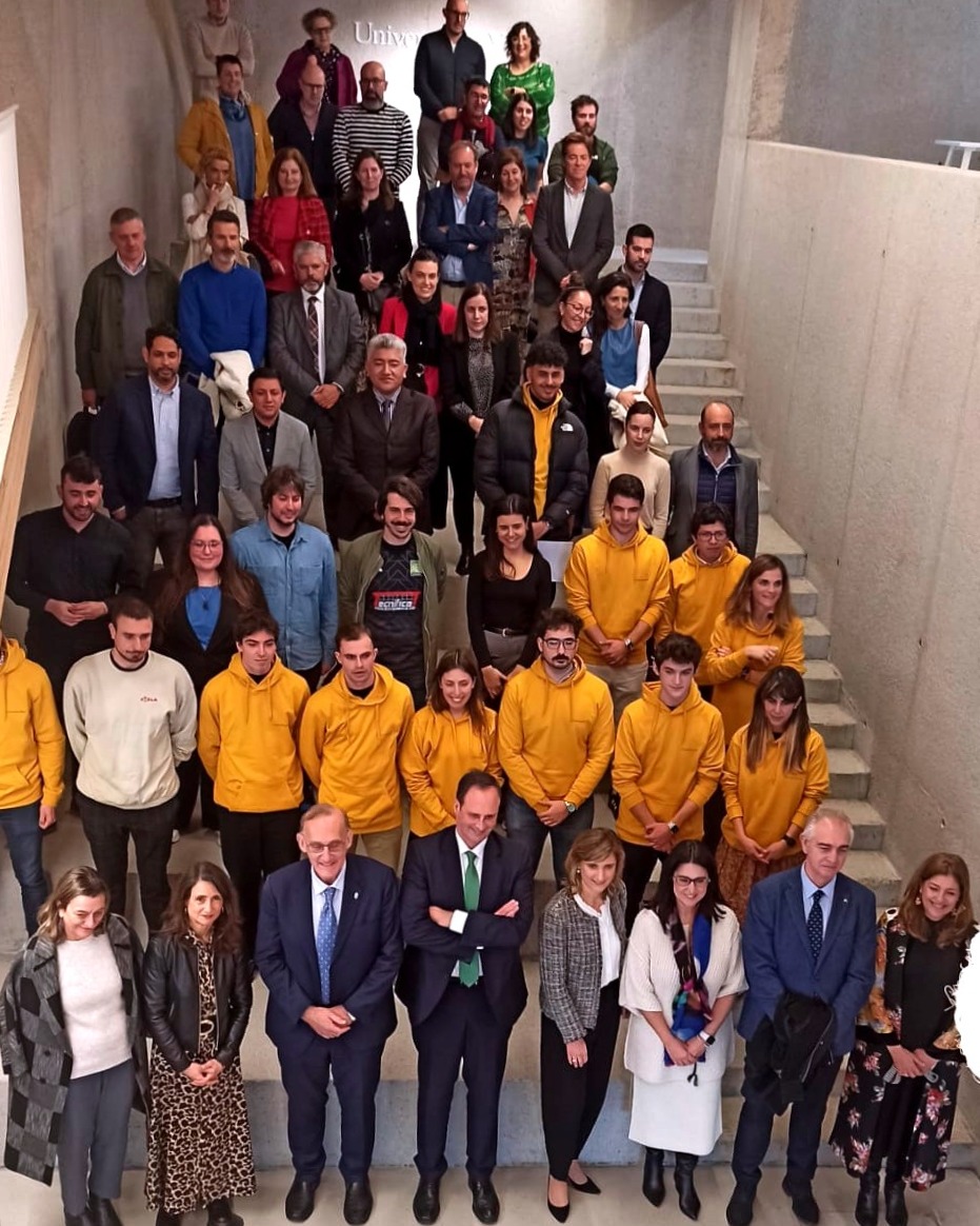 A2LaboratorioDeIdeas tweet media