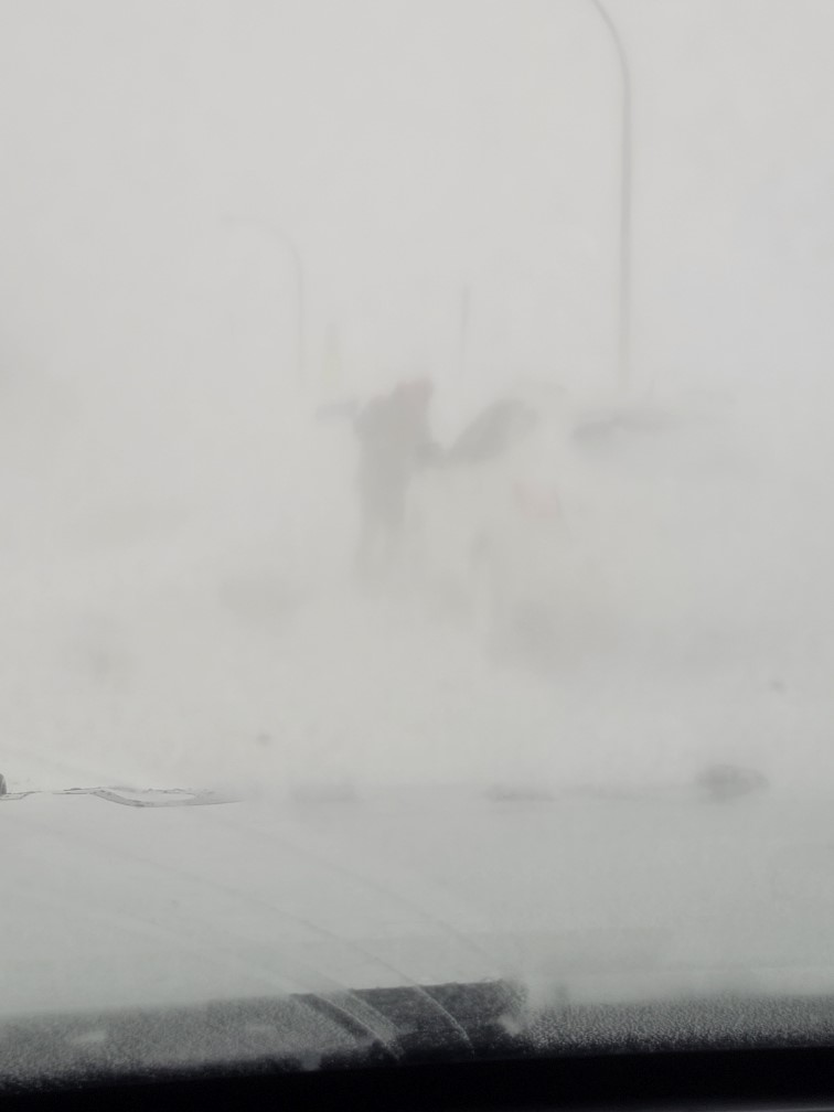 ChtownPolice's tweet image. Brackley Point Road from Sherwood to the bypass is zero visibility at this time.  Police are on scene with a stranded motorist but are difficult to see, even with emergency lights activated.  Please avoid the area at this time.