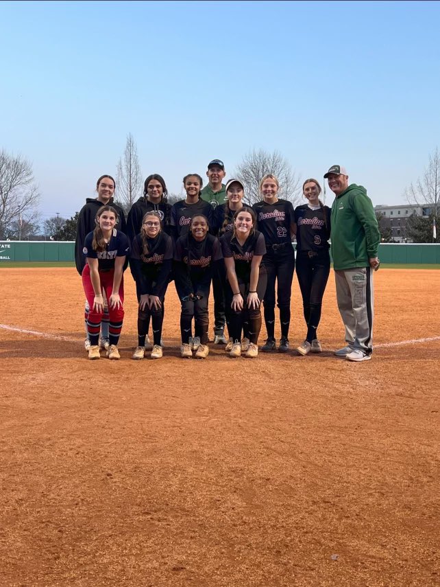 Good day at @UpstateSoftball with @CaroElite16UTD yesterday! It’s always great being there with the coaches, missed @Coach_TMeds ! @PACKUPSTATE @HawkinsChawkins @PalmettoSoftba1