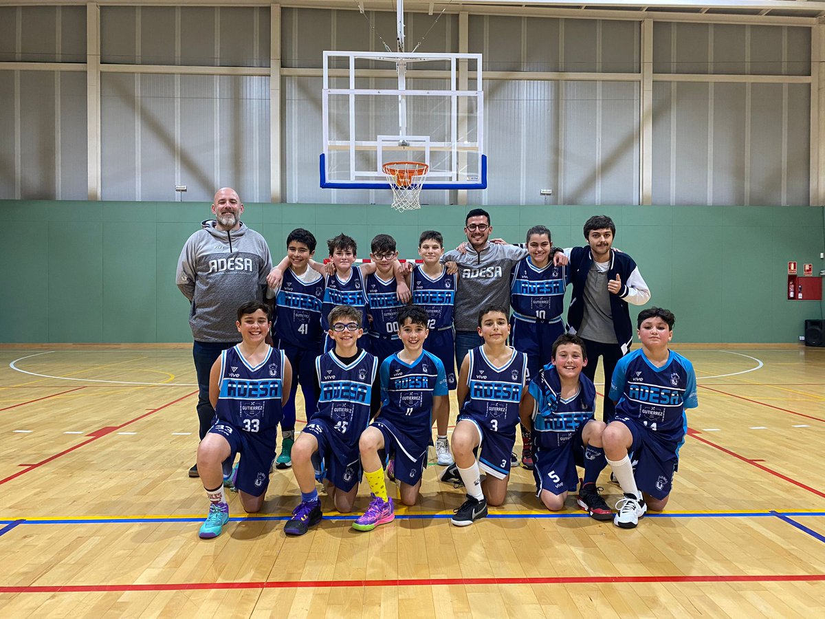 AdesaMalaga's tweet photo. Victoria por la mínima del Minibasket Masculino ante el @CDC_Atalaya en un partido muy competido en el @ColegioAtalaya durante la tarde del Sábado.
Victoria muy importante para el equipo patrocinado por la Venta Gutiérrez en la competición de @FAB_Malaga. #Adesa2K23 https://t.co/edt5Ia6u80