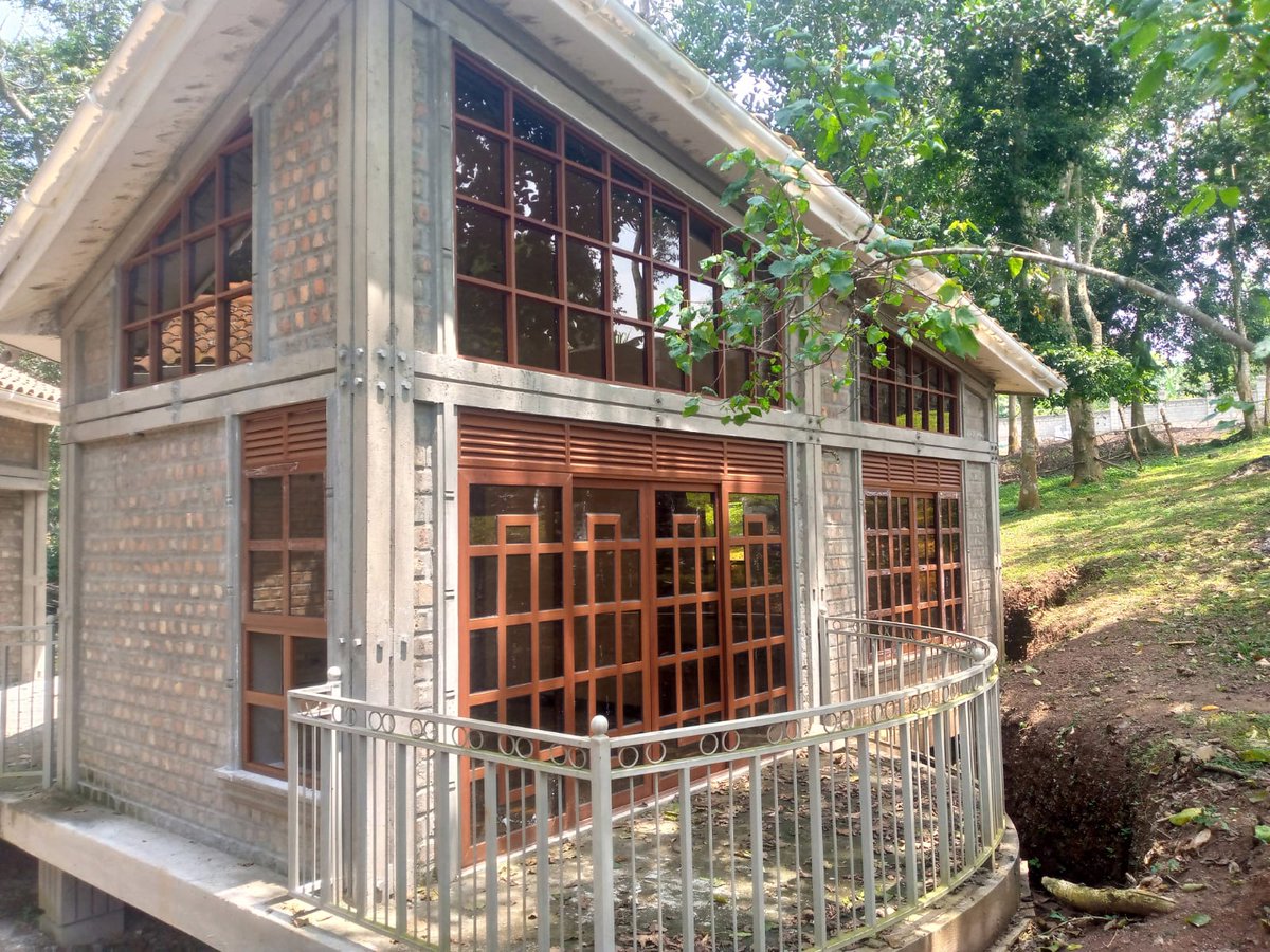 comfortalu's tweet photo. Comfort Aluminium Works continues to stand out as the pinnacle of excellence in Aluminium, Glass, stainless steel as well as metalworks services Your trust drives us to be the best in the industry #AFCON2024 #QualityService #bbclaurak #ExcellenceInCraftsmanship #AFCON2023 https://t.co/iLZ3yQ4Byv