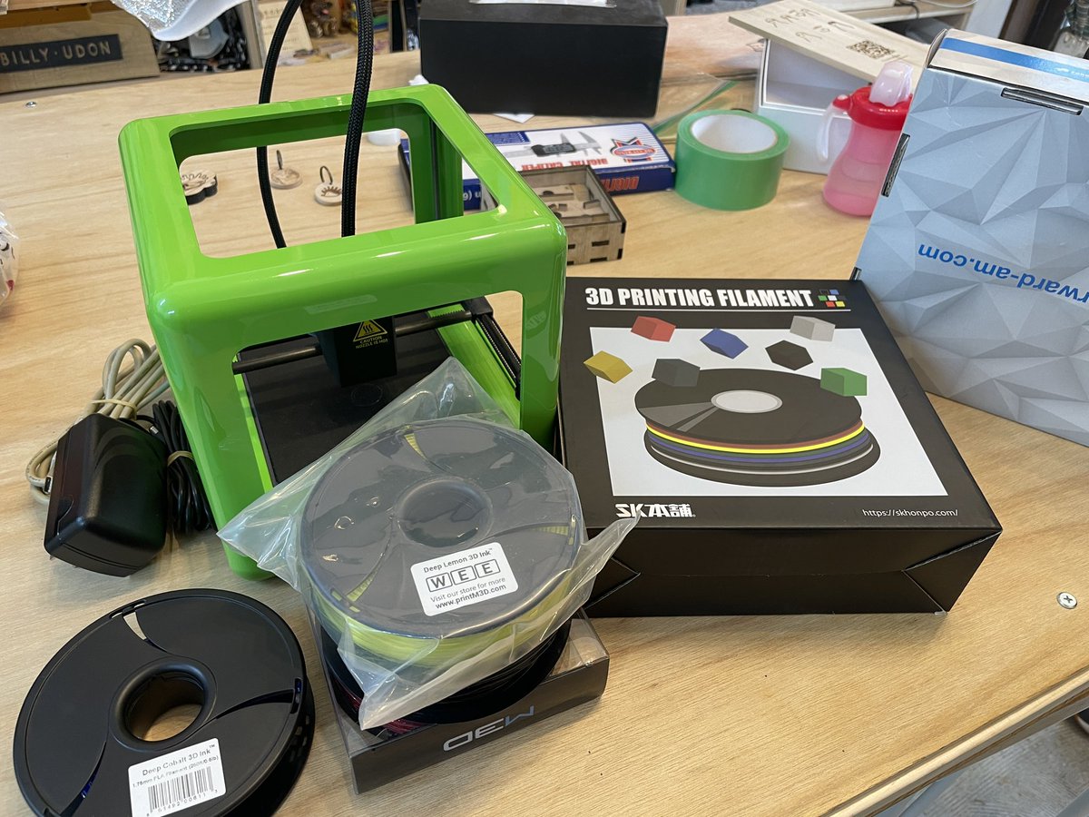 mokuhari's tweet image. Our new gear...
@henjin01_Fab  さんに
超かわいい3Dプリンター
M3D 「The Micro」
をお譲りいただしました！

ありがとうございました！

#もくはり　#M3D #3Dプリンター　#3Dprinting