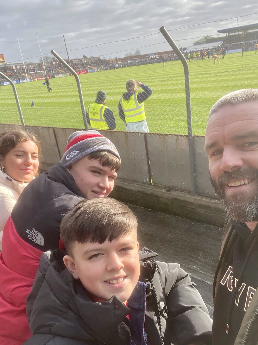 We go again Hon the Rebels 🇵🇱🇵🇱