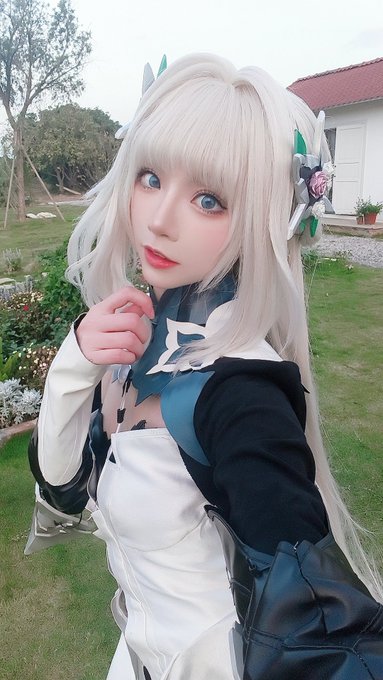 Twitterのコスプレ画像5
