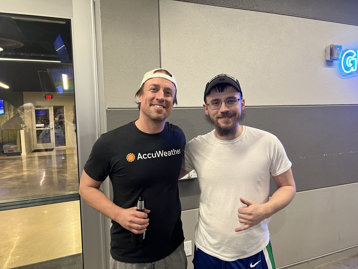 mbeast_RL's tweet photo. It was so fun to meet everyone at NSCS. Everyone was so nice & friendly 🥹 thanks for a memorable experience
Also photo cred to @jmorgan_wx for group photo.
Also @WrathRingChaser @OmniRubiks @JesseGillett1 sense i can’t photo tag them #NCNS https://t.co/000bhyRMHC