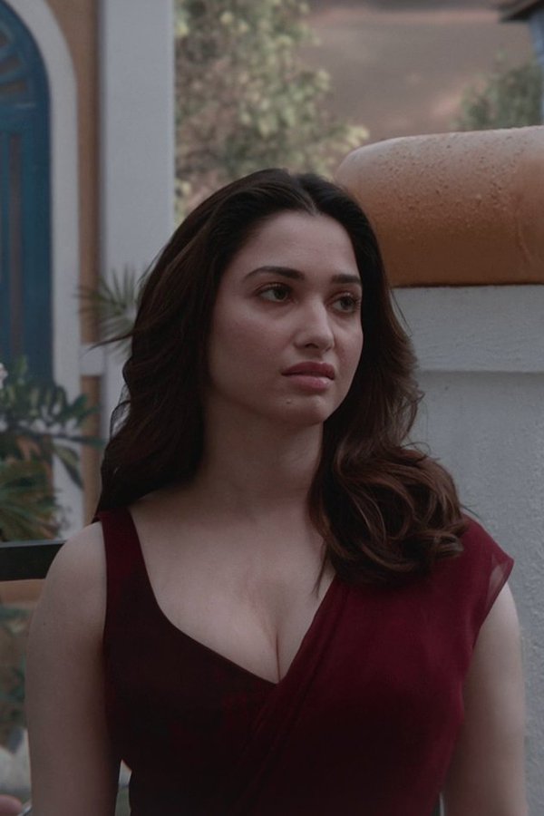 GFg1al8aoAAcJZ9?format=jpg&name=900x900