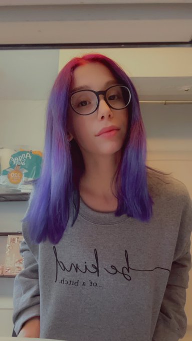 New shirt ❤️ https://t.co/XhpoNDEWLM