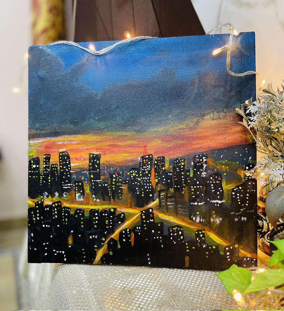The city at night whispers its secrets through the glow of lights, and the buildings stand as witnesses to the dance of shadows ✨
#painting #acrylicpainting #Passion