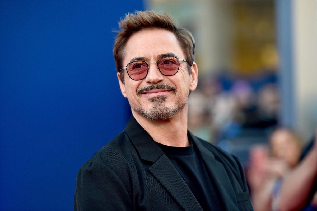 hello_top_lists's tweet photo. Top 10 Robert Downey Jr. Movies You Should Watch - https://t.co/82CX9hK368 #robertdowneyjr https://t.co/xcLmYGHjLI