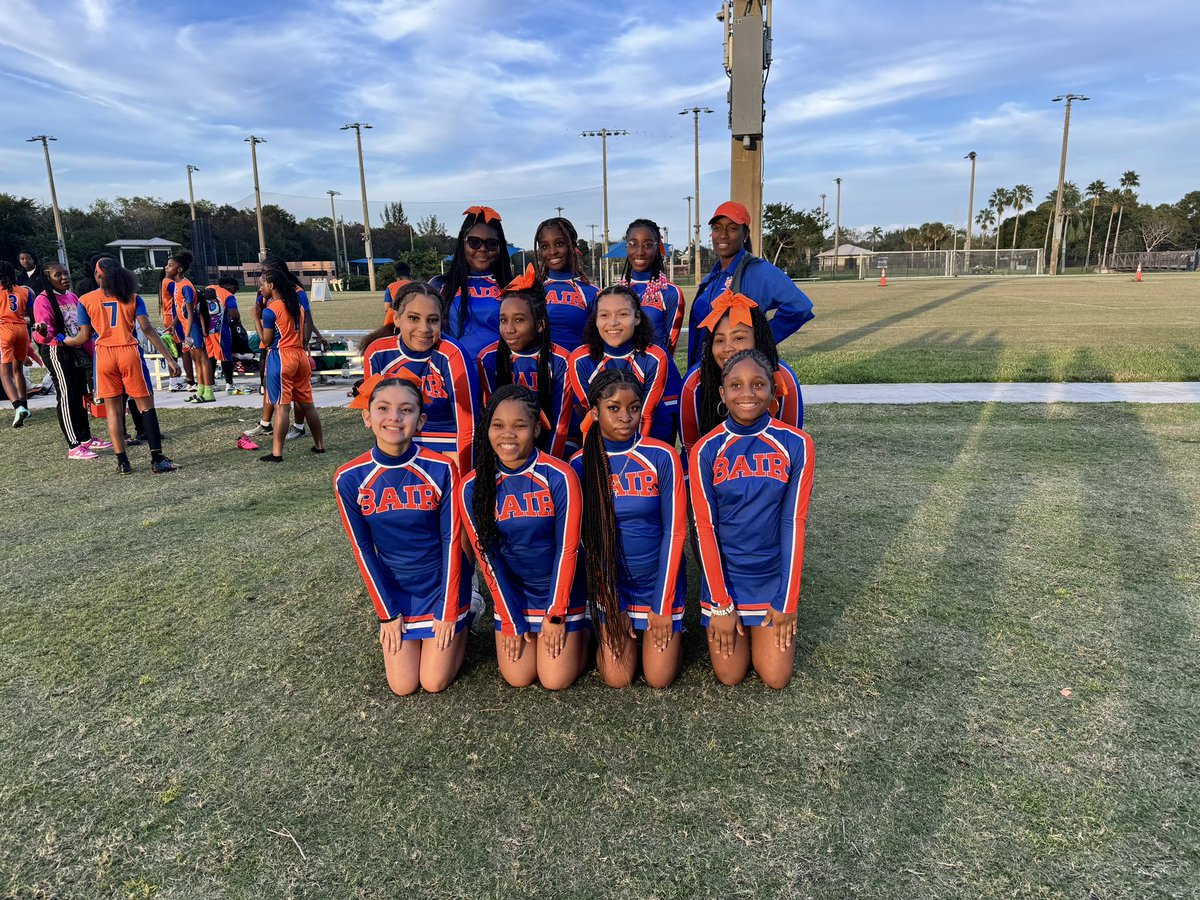 bair_middle's tweet photo. A win to start our season. Bair ladies were 18-8 and Bair young men were 26-0 against Franklin. Go Bair Bears!!!! @BrowardSchools @PrincipalBairMs #BairBears 🐻🧡💙🐻 #VILS #VerizonSchool #BCPS #BairPride  #BrowardSchool #MotivateInspireElevate https://t.co/wyxtWv2gWu