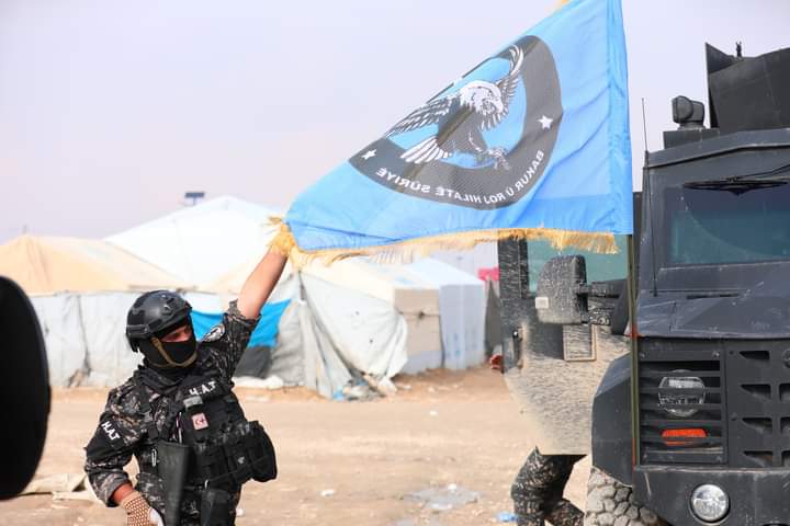 KurdIsrail's tweet photo. #SDF
#KOMANDOS
#YAT
#YPJ
#ASAYIŞ
#NoISIS, #alHawl, #Security https://t.co/He3Yy50zyI