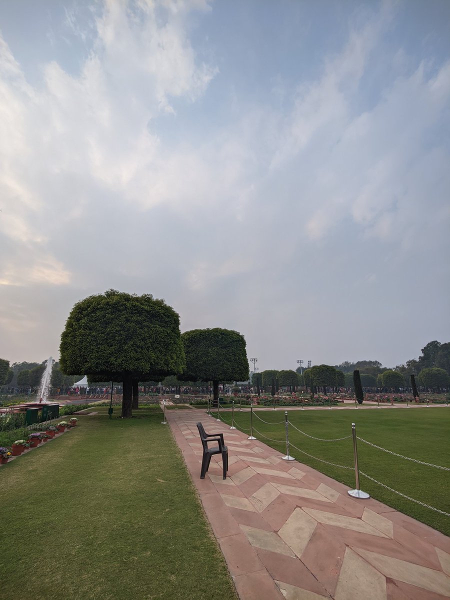 that_chand's tweet image. Dude, I love the image processing of Gcam. 
#OnePlus9Pro