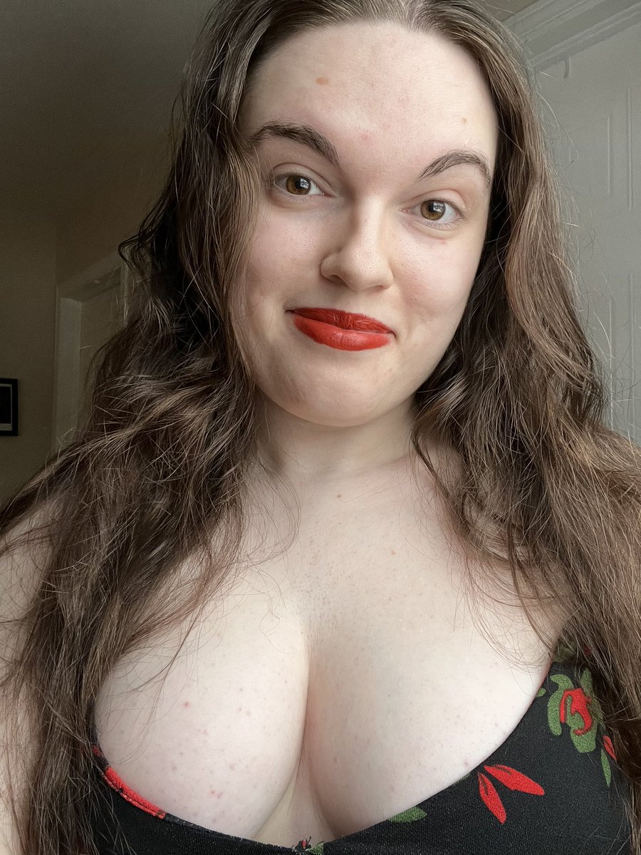 DanaGricken's tweet photo. My book edits are off to my agent, I got to see my boyfriend, and I’m heading out to dinner with my family later.

It’ll be a great Sunday! Have a lovely day and do something nice for yourself. ❤️ https://t.co/qacTfsJs6c