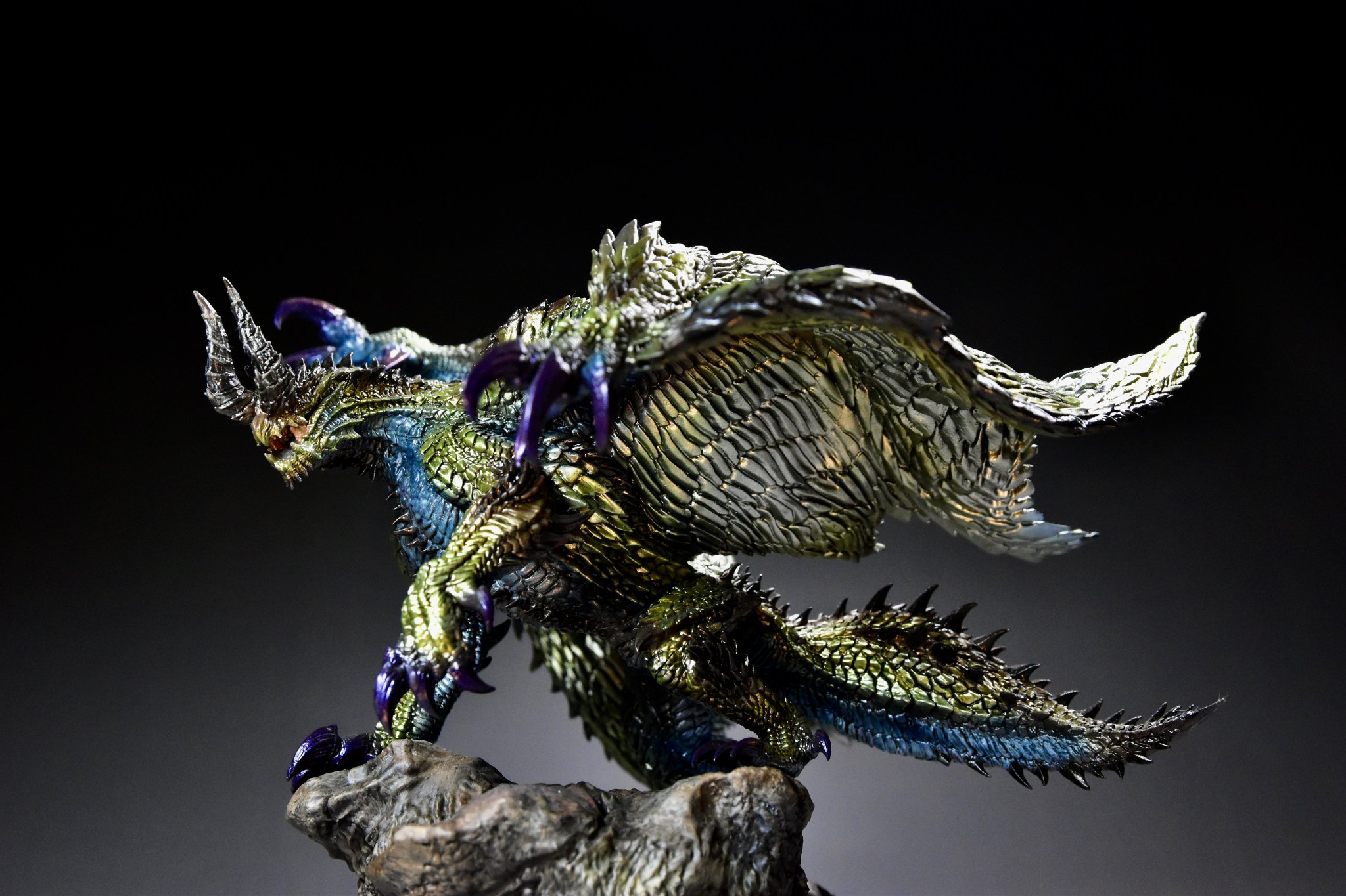 【最終値下げ】　未開封　モンスターハンター 天廻龍 シャガルマガラ 　箱傷あり 2025年最新】クリエイターズモデル 天廻龍 シャガルマガラの人気