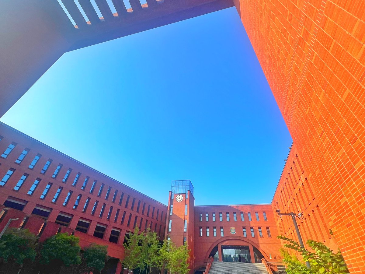 along's tweet image. 