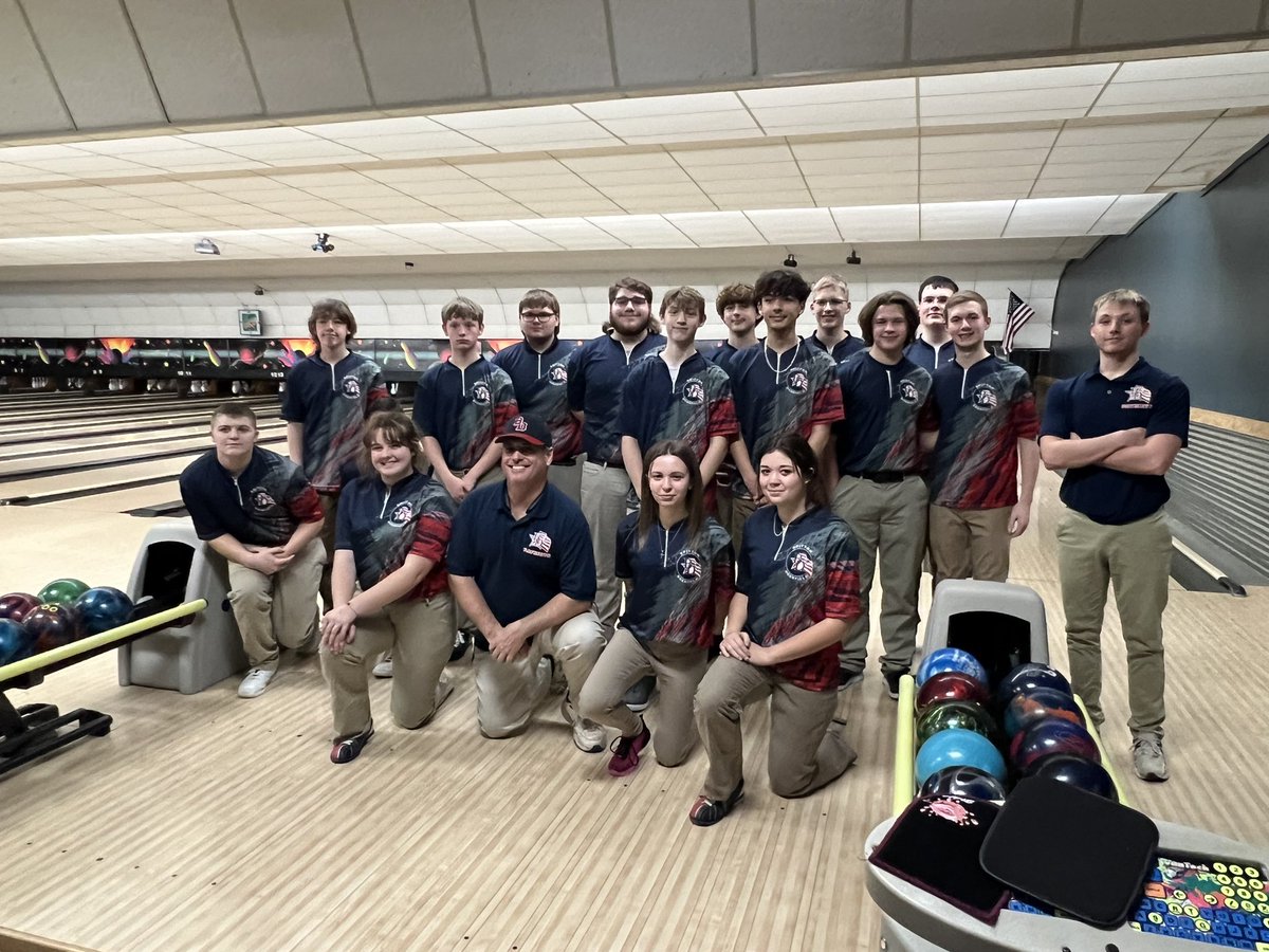 athletics_bd's tweet photo. Match Day! BD bowling is competing in the Lenawee County Championship this morning at Ten Pin. Good luck and Go Patriots! @lenaweesports @965TheCave https://t.co/8uYCvCCBvc