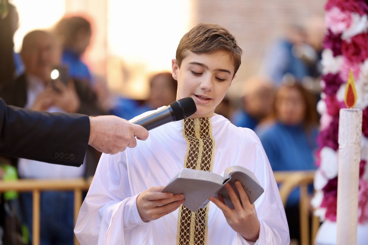 JCF_Valencia's tweet image. 🎤 Hui s'ha celebrat als carrers del marítim el XXXIV concurs del Cant de l’Estoreta, on els més menuts han entonat el tradicional cant. 

👑La Fallera Major de València i la Cort d'Honor, no han volgut perdre's este tradicional concurs organitzat per la Falla Blocs Platja