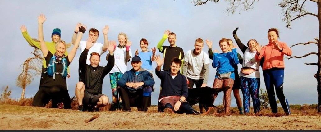 ZhepzyMudRunner's tweet image. Day 4/29 pancreatic cancer fundraiser for Katie ❤️ 

justgiving.com/page/east-hant…

Haslemere Hash House Harriers February Run, a beautiful area in Elstead and inauguration for Debbie (Chatbot) and Karen (Baywatch) 😍

#TWC #TwittaWinterChallenge #SonicWinterSprinters