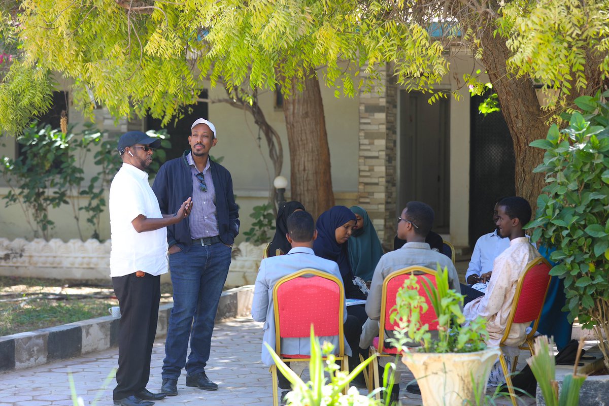 #TBT: Showing out some glimpse into one of our working group discussions of our team and fellows.

<a href="/SomaliaPdrc/">Puntland Development & Research Center (PDRC)</a>