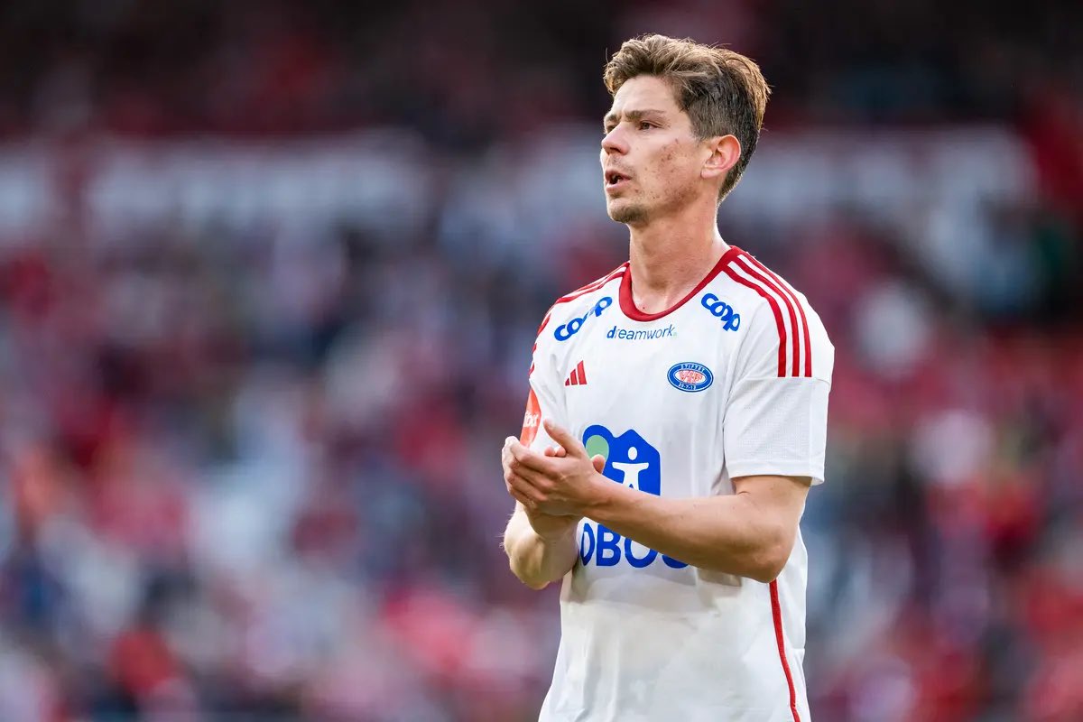 StianWahl's tweet photo. Odd ønsker å hente Torgeir Børven til Skien. Vålerenga er åpne for å slippe spissen, som ønsker å komme til enighet om en sluttavtale. Odd har forberedt et tilbud til 32-åringen og håper å få Børven til lagets treningsleir i Marbella i løpet av februar. https://t.co/tSXobZX1Os