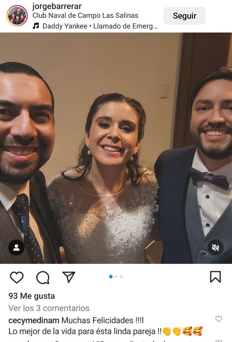 DaniloZurita13's tweet photo. @tjholt Andaba desaparecida; Valparaíso y Viña arden; aparece anoche usando RRSS;criticando a Boric, porque "andaba en las nubes".  Vergonzoso el comentario, cuando ella estaba en feroz carrete junto a diputados del @PRChile
#MatrimonioEnLlamas

#LlamadoDeEmergencia

#RegionDeValparaiso https://t.co/Q3cysZoKXW