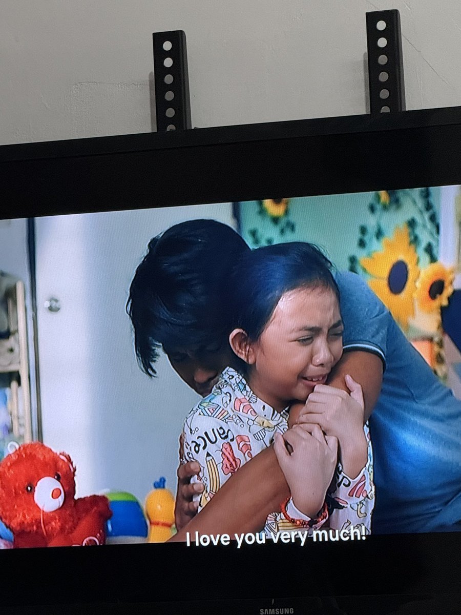 LeojAko's tweet image. This scene!!! #InstantDaddy #netflix 💔😭