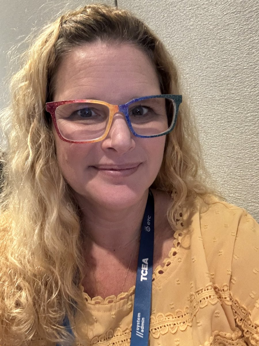SMILELearning's tweet image. Sporting the @PairEyewear Harry Potters! The first 2 people who take a selfie with me at #TCEA can get a copy of my book!  Come find me!  #TCEA24 #SMILELearning 

SMILE Learning: Leveraging the Power of Educational Technology a.co/d/jdix6Op. 

rwrd.io/kuuced4?c