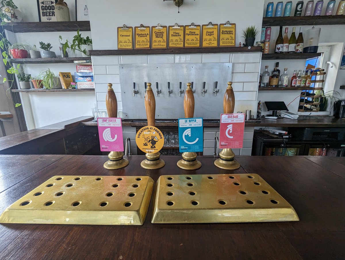 Beers! 🍻 @GoodChemBrew and @vocationbrewery x @SaltBeerFactory on cask, and plenty of keg including more GCB and @vaultcitybrew and @unitybrewingco plus @piltoncider x @LHGBrewingco cider. Open now, see you soon 💛