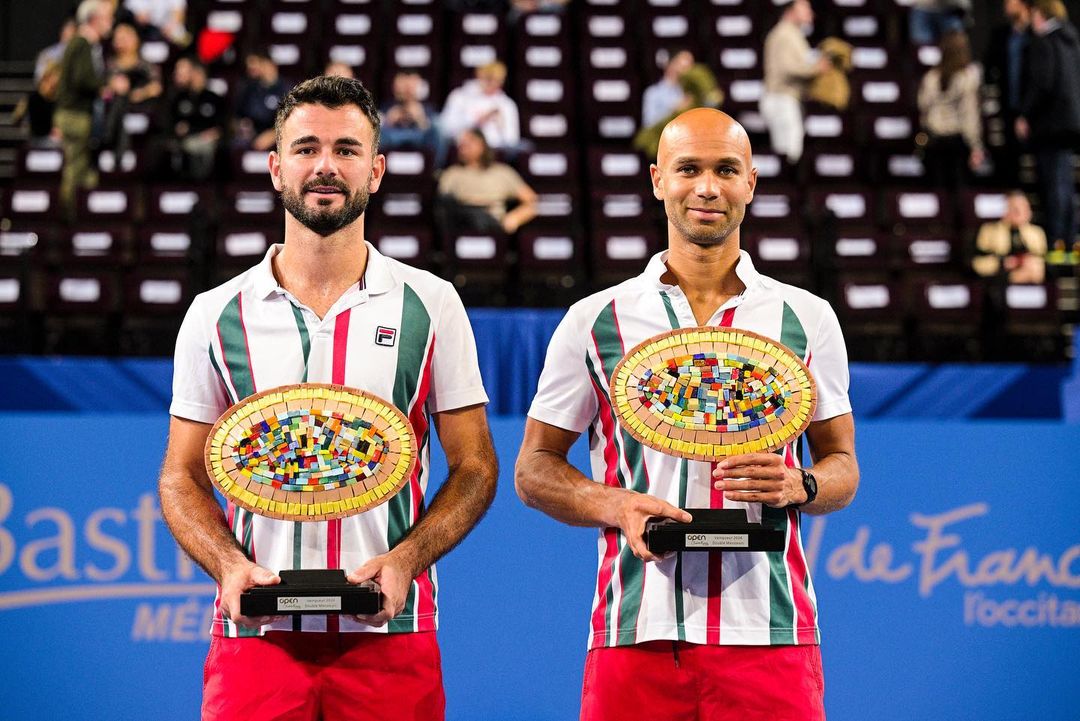 Jeu_Set_EtMatch's tweet image. Belle victoire en double pour Sadio #Doumbia 🇫🇷 et Fabien #Reboul 🇫🇷, vainqueur de l'#OSDF24 de Montpellier ! En finale, ils ont battu Albano Olivetti et Sam Weissborn en trois sets 6-7 (5), 6-4, 10/6. Leur 2ème trophée 🏆 après Chengdu en septembre dernier

📸 : @OpenSuddeFrance